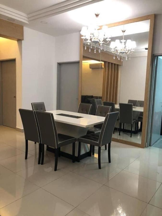 Sofiamuslim Homestay Putrajaya- Near Alamanda Mall & Federal Government Administrative Centre Kompleks Abcdef Exterior foto
